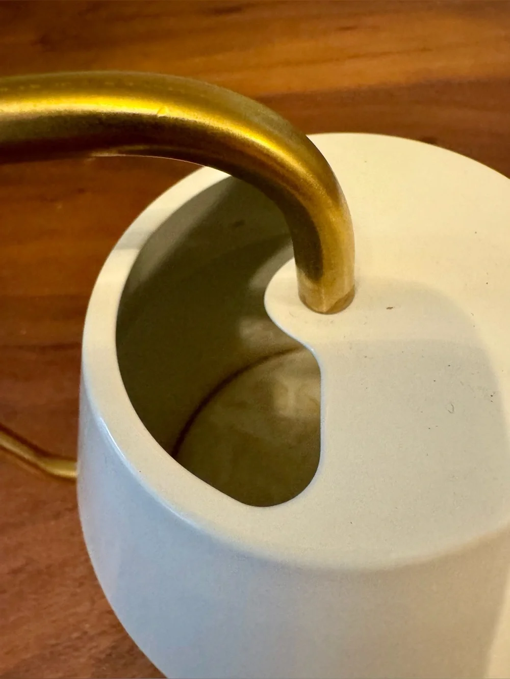 IKEA VATTENKRASSE Plants Watering Can Ivory & Gold Steel 68 oz Modern Home